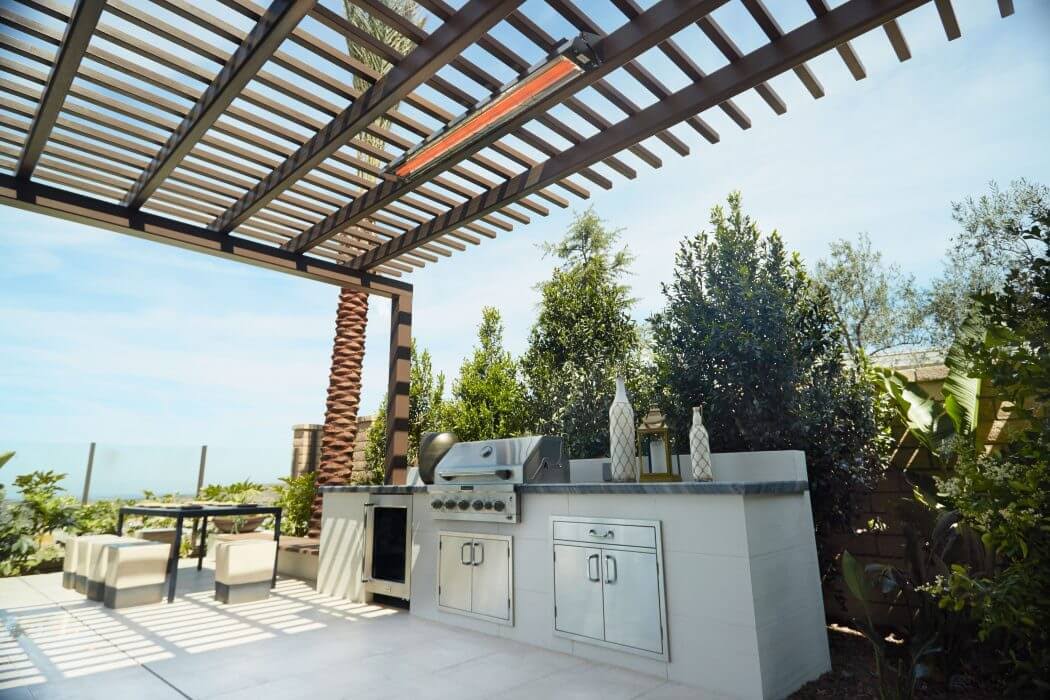 White 6000 Watt Electric Patio Heater K5250