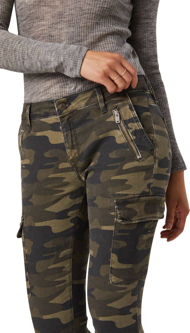 Green Skinny Cargo O9504