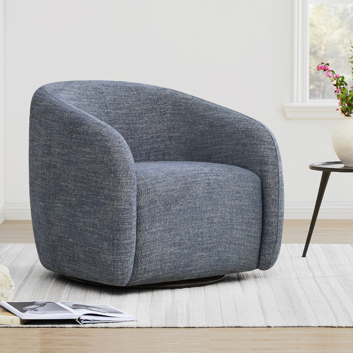 Swivel Upholstered Fabric Accent Chair Z607399