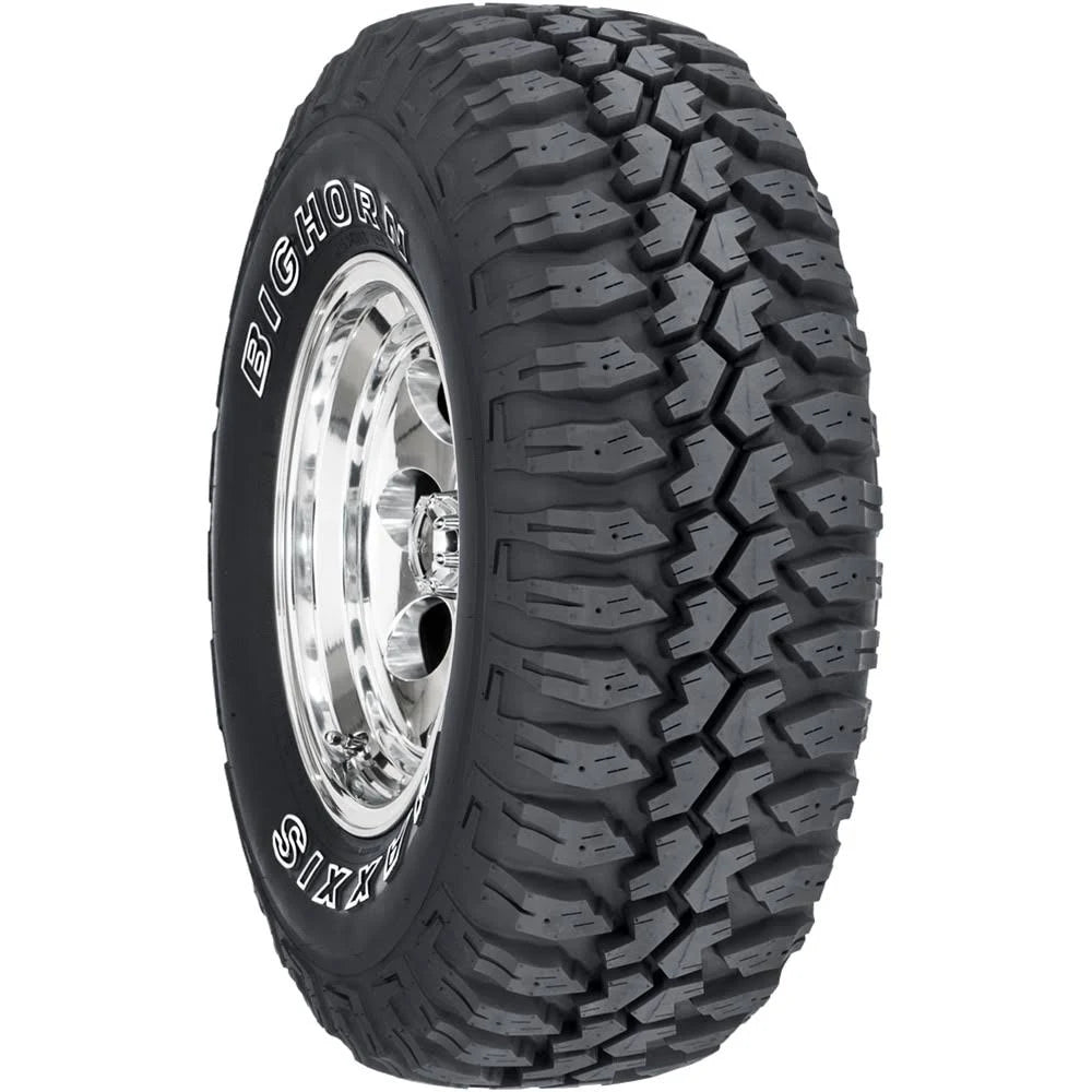 35x12.50R17 Tire M6228