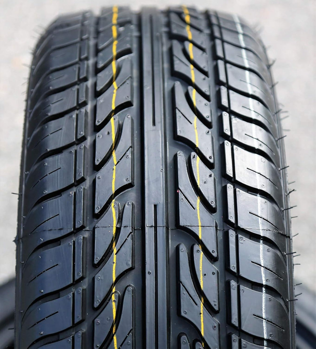 195/45R15 78V Summer Performance Radial Tire K923