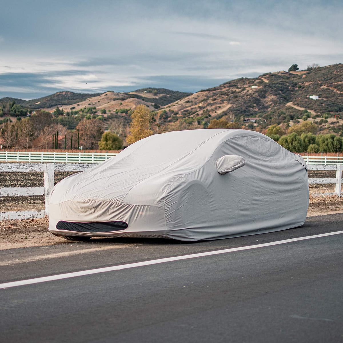 Outdoor Car Cover with Storage Bag Y205460