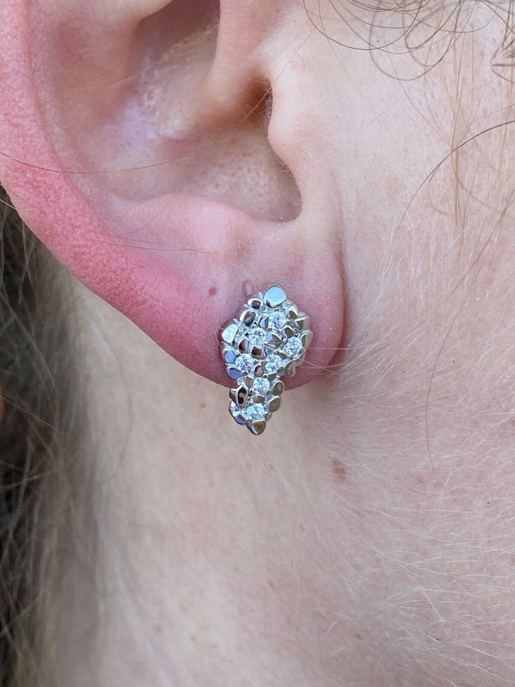 Mens 925 Sterling Silver CZ Stud Earrings I186585