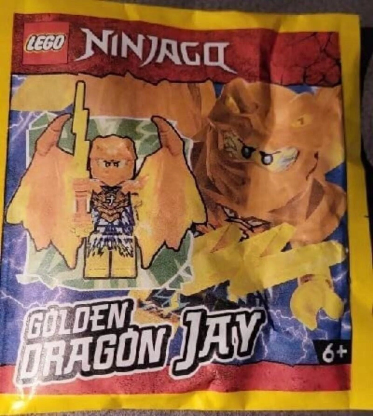 Golden Dragon Building Set with Minifigures S277370